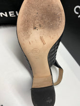 Charger l&#39;image dans la galerie, Chaussures Chanel
